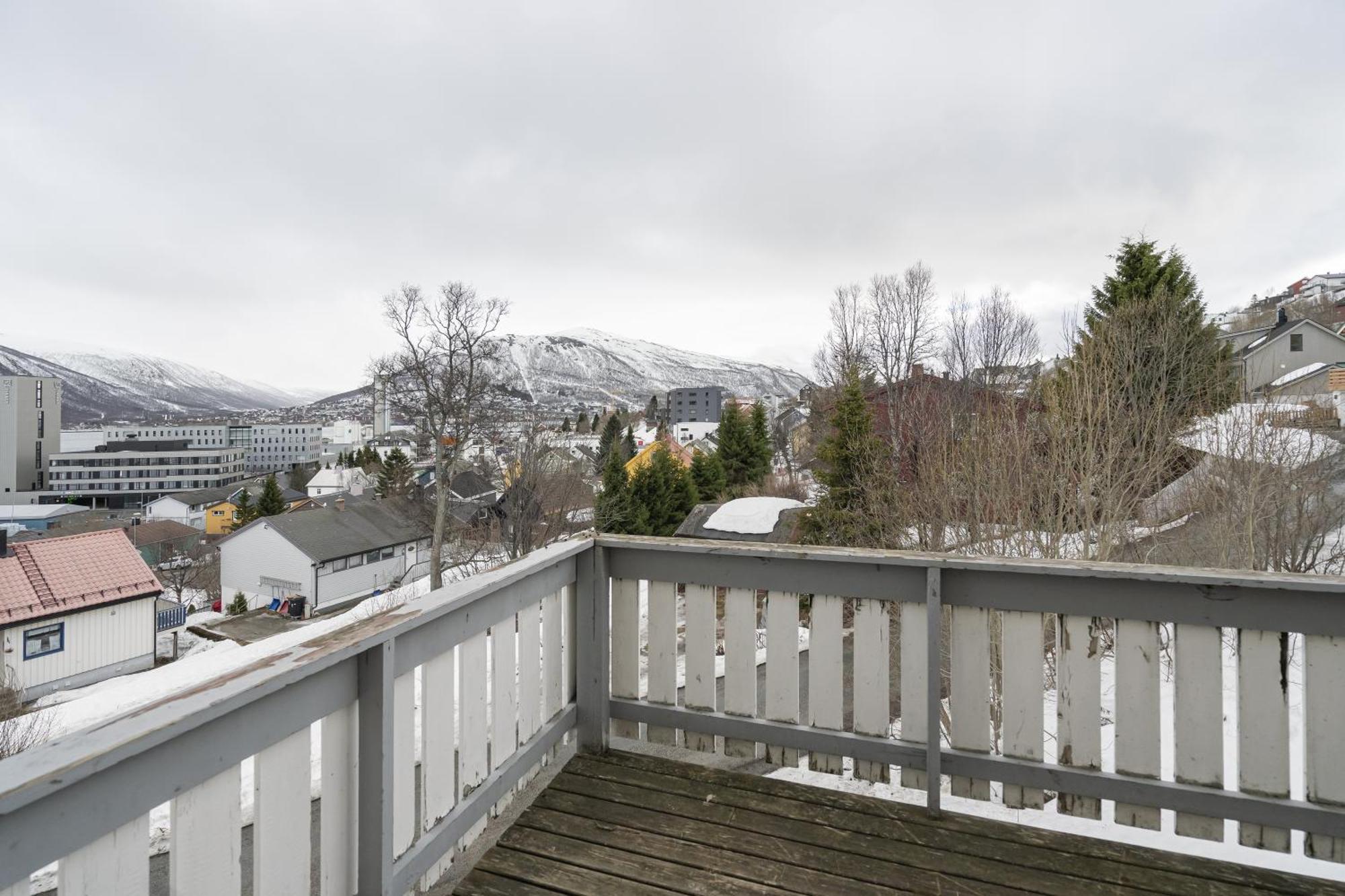 Boukersen Heim Apartamento Tromsø Exterior foto